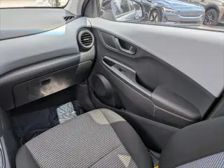 Hyundai KONA 2019 SEL 4dr Crossover