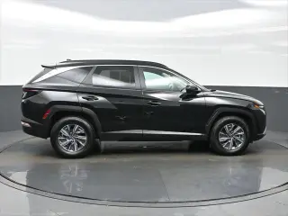 Hyundai TUCSON Híbrido 2023 TRACCIÓN EN LAS CUATRO RUEDAS Azul 4p SUV