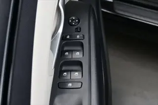Hyundai TUCSON Híbrido 2023 TRACCIÓN EN LAS CUATRO RUEDAS Azul 4p SUV