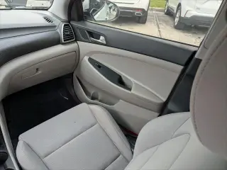 Hyundai TUCSON 2019 SE 4dr SUV