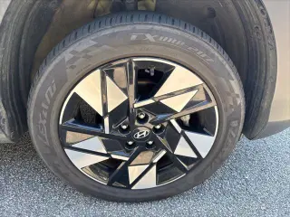 Hyundai KONA 2025 4x4 SEL 4p Crossover