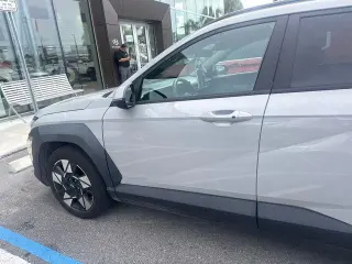 Hyundai KONA 2024 SEL 4dr Crossover