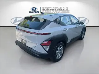 Hyundai KONA 2024 SE 4dr Crossover