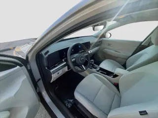 Hyundai KONA 2024 SE 4dr Crossover