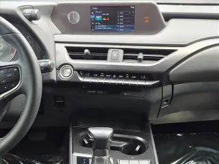 Lexus UX 200 2019 4dr Crossover