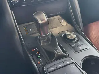 Lexus IS 350 2024 F SPORT Design 4dr Sedán