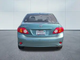 Toyota Corolla 2009 Base 4dr Sedan 4A
