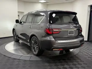 INFINITI QX80 2022 Premium Select 4dr SUV