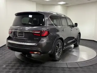 INFINITI QX80 2022 Premium Select 4dr SUV