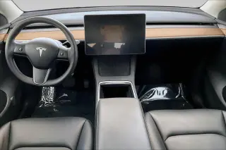 Tesla Model Y 2023 AWD 4p Crossover