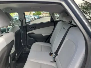 Hyundai KONA 2023 AWD SEL 4p Crossover