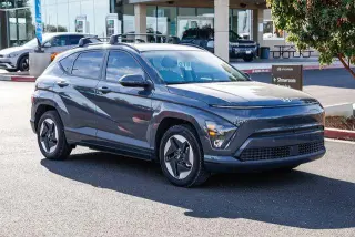 Hyundai KONA Eléctrico 2025 SEL 4p Cruzado