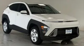Hyundai KONA 2024 AWD SE 4dr Crossover