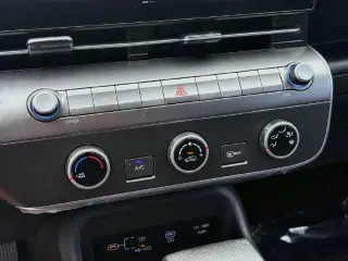 Hyundai KONA 2024 SE 4dr Crossover