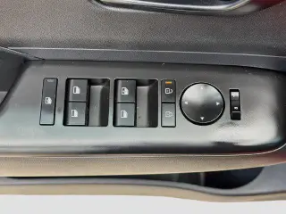 Hyundai KONA 2024 SE 4dr Crossover