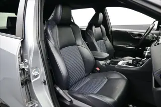 Toyota RAV4 Hybrid 2020 AWD XSE 4dr SUV