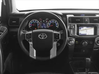 Toyota 4Runner 2017 4x2 SR5 SUV de 4 puertas