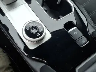 Mitsubishi Outlander 2025 AWD SE 4p SUV
