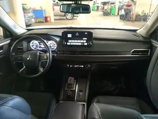 Mitsubishi Outlander 2022 AWD SE 4dr SUV