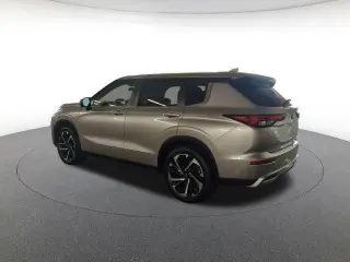Mitsubishi Outlander 2022 AWD SE 4dr SUV
