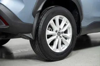 Toyota Corolla Cross 2024 LE 4dr Crossover