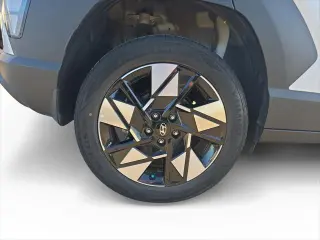 Hyundai KONA 2025 AWD SEL Conveniencia 4p Crossover