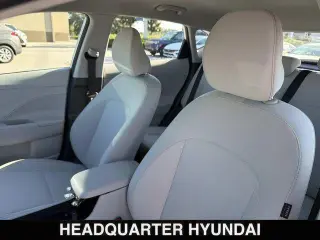 Hyundai KONA 2026 SE 4p SUV