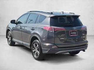 Toyota RAV4 2018 XLE 4dr SUV