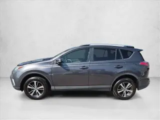 Toyota RAV4 2018 XLE 4dr SUV