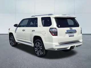 Toyota 4Runner 2023 AWD Limited 4dr SUV