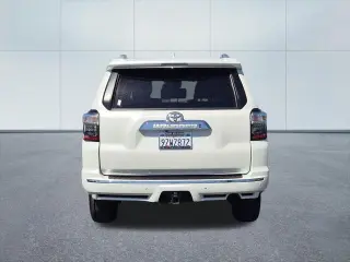 Toyota 4Runner 2023 AWD Limited 4dr SUV