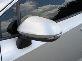 Toyota Corolla Híbrido 2024 LE 4dr Sedán