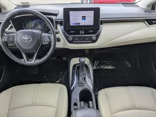 Toyota Corolla Híbrido 2024 LE 4dr Sedán