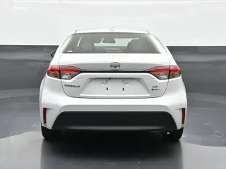 Toyota Corolla Hybrid 2026 LE 4p Sedan