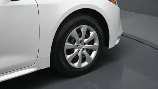 Toyota Corolla Hybrid 2026 LE 4p Sedan