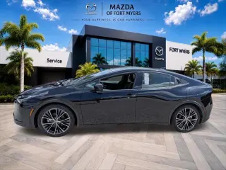 Toyota Prius 2024 AWD LE 4dr Hatchback