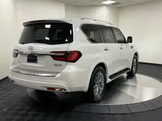 INFINITI QX80 2023 Luxe 4dr SUV