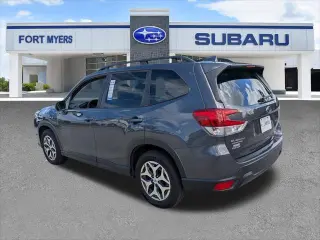 Subaru Forester 2023 AWD Premium 4dr Crossover