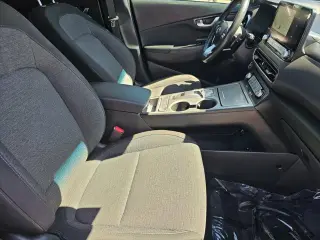 Hyundai KONA Eléctrico 2023 SEL 4p Crossover