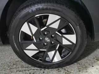 Hyundai KONA 2025 AWD SEL 4dr Crossover
