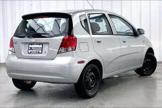 Chevrolet Aveo 2004 4p Hatchback
