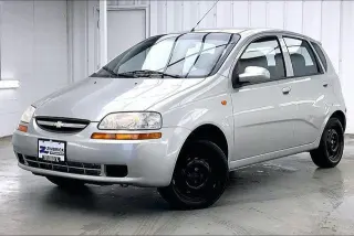 Chevrolet Aveo 2004 4p Hatchback