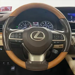 Lexus ES 300h 2017 4p Sedan