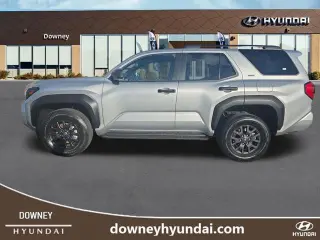 Toyota 4Runner 2025 4x4 SR5 4puerta SUV
