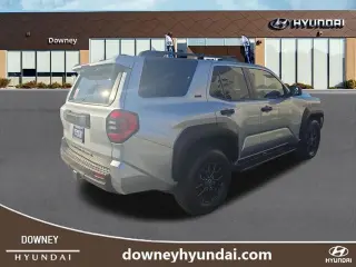 Toyota 4Runner 2025 4x4 SR5 4puerta SUV