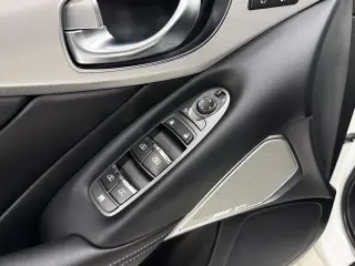 INFINITI Q50 2023 Luxe 4dr Sedan