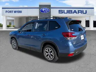 Subaru Forester 2023 AWD Premium 4p Crossover