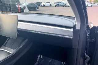 Tesla Model Y 2022 AWD Performance 4p Crossover