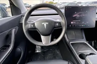 Tesla Model Y 2022 AWD Performance 4p Crossover