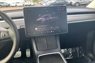 Tesla Model Y 2022 AWD Performance 4p Crossover